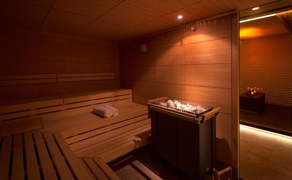 عکس هتل دابل تری بای هیلتون (Doubletree by Hilton)