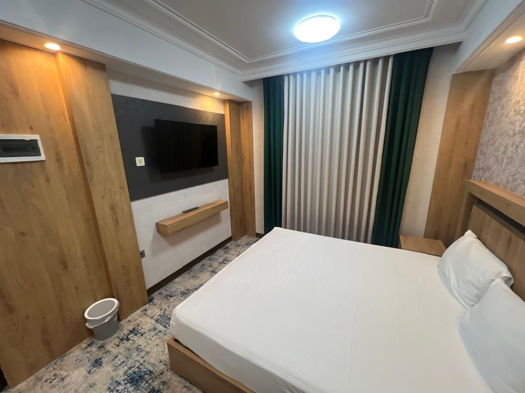 عکس هتل مهر آلاء