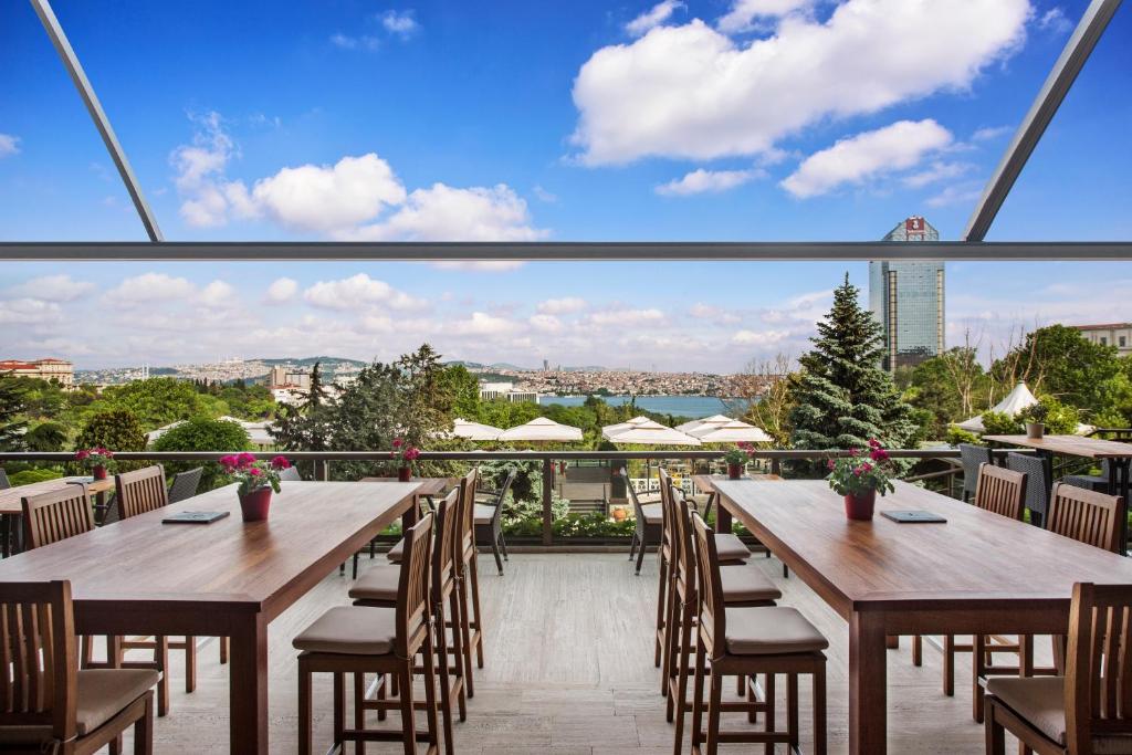 عکس هتل هیلتون بسفروس (Hilton Bosphorus)