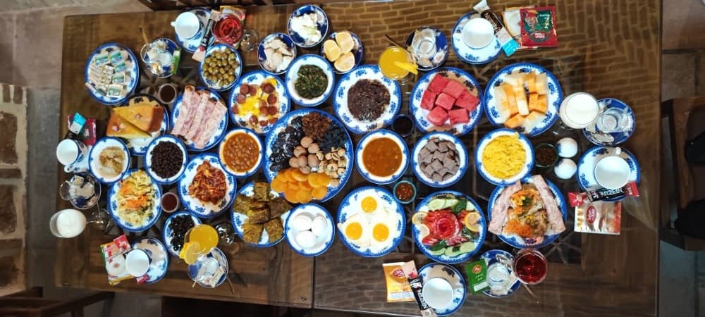 عکس هتل عمارت میرزا مهدی فراش باشی ( سرخه ای )