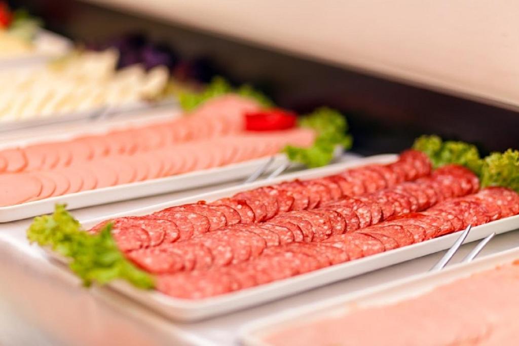 عکس هتل رجینه (Regineh)