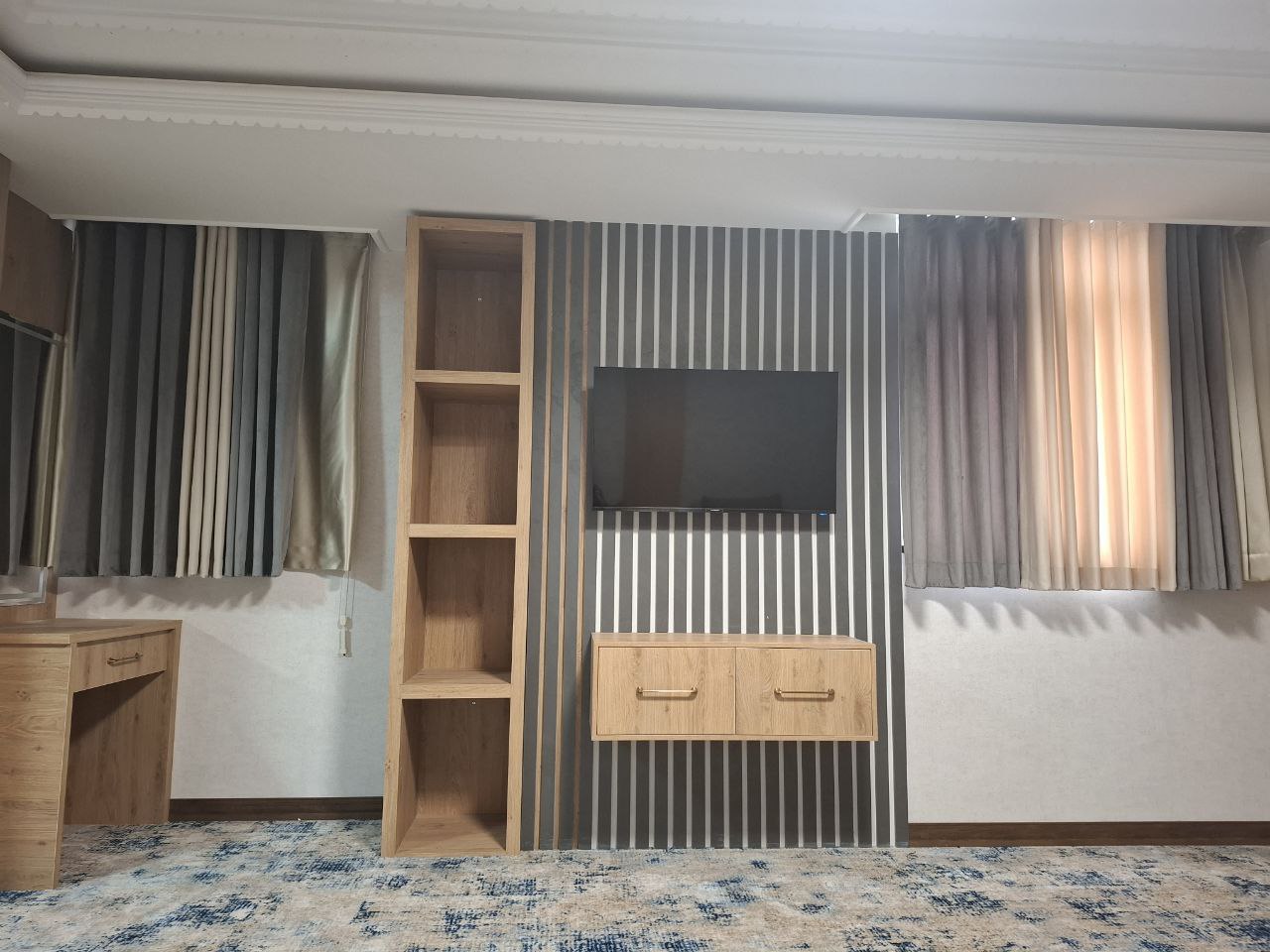 عکس هتل مهر آلاء