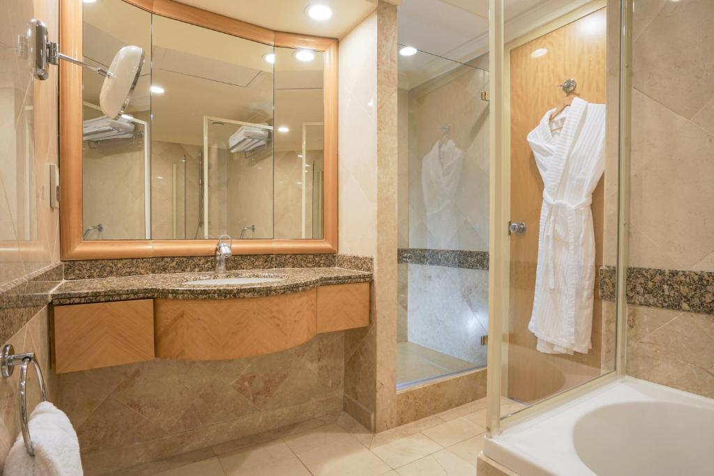 عکس هتل شرایتون کانونشن سنتر (Sheraton Convention Center)