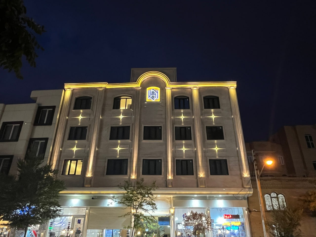 تصویر هتل شهر