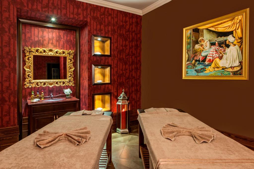 عکس هتل الیت ورلد (Elite World)