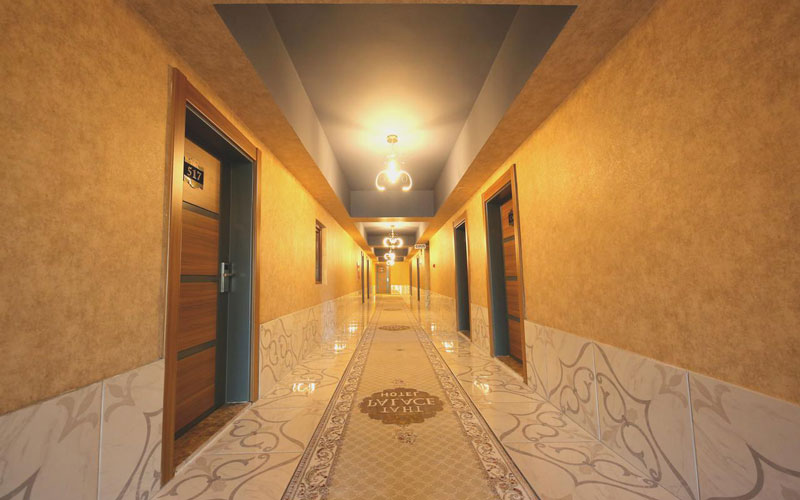 عکس هتل تحت پالاس (Taht Palac)