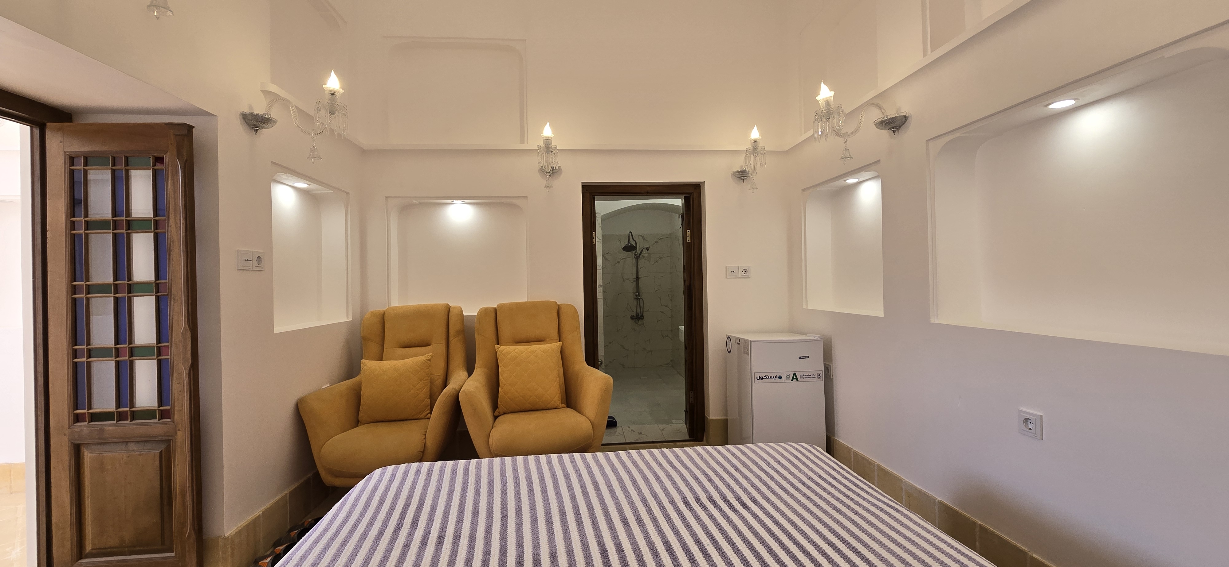 عکس هتل خانه حقیقت