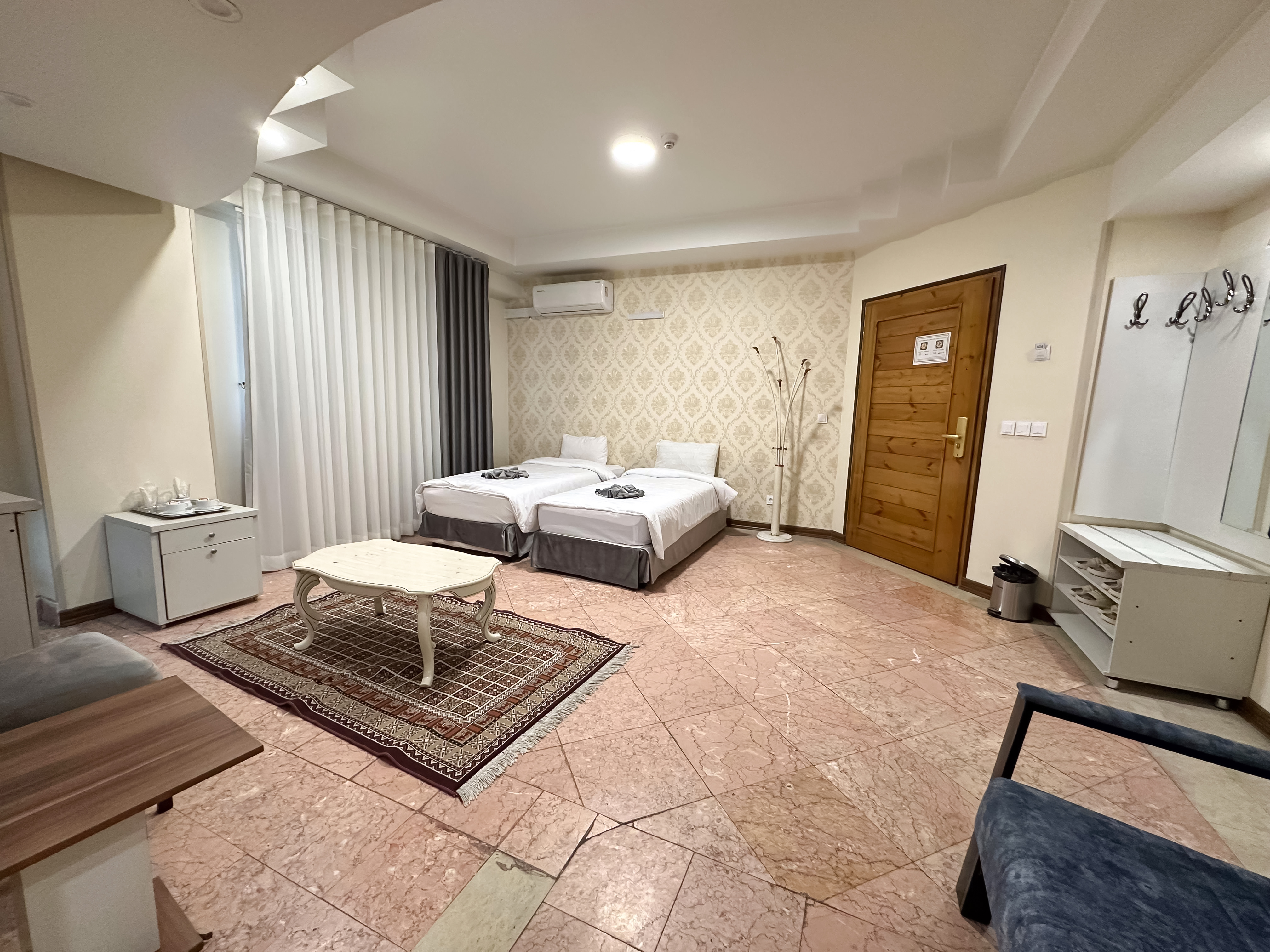 عکس هتل احسان