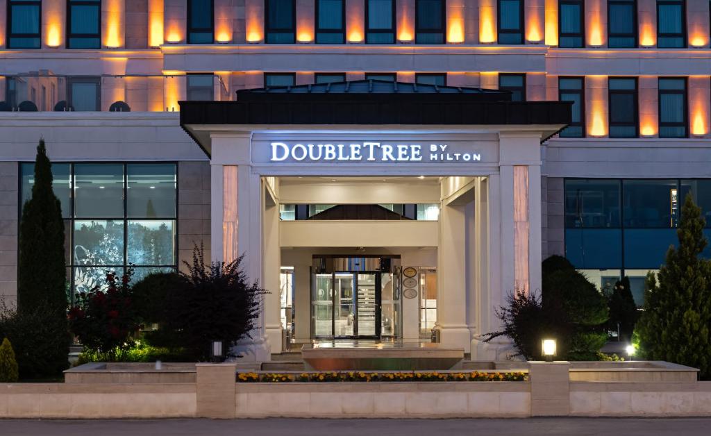 عکس هتل دابل تری بای هیلتون (DoubleTree by Hilton)