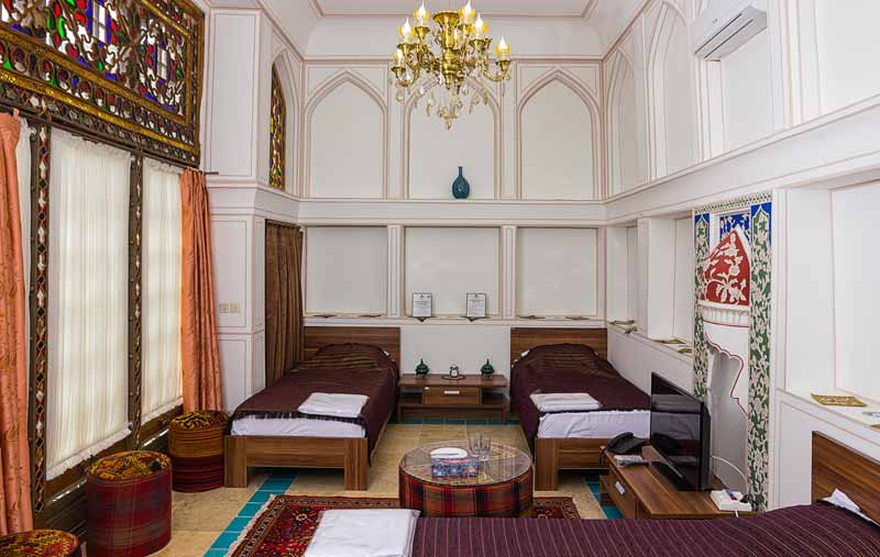 عکس هتل کیانپور