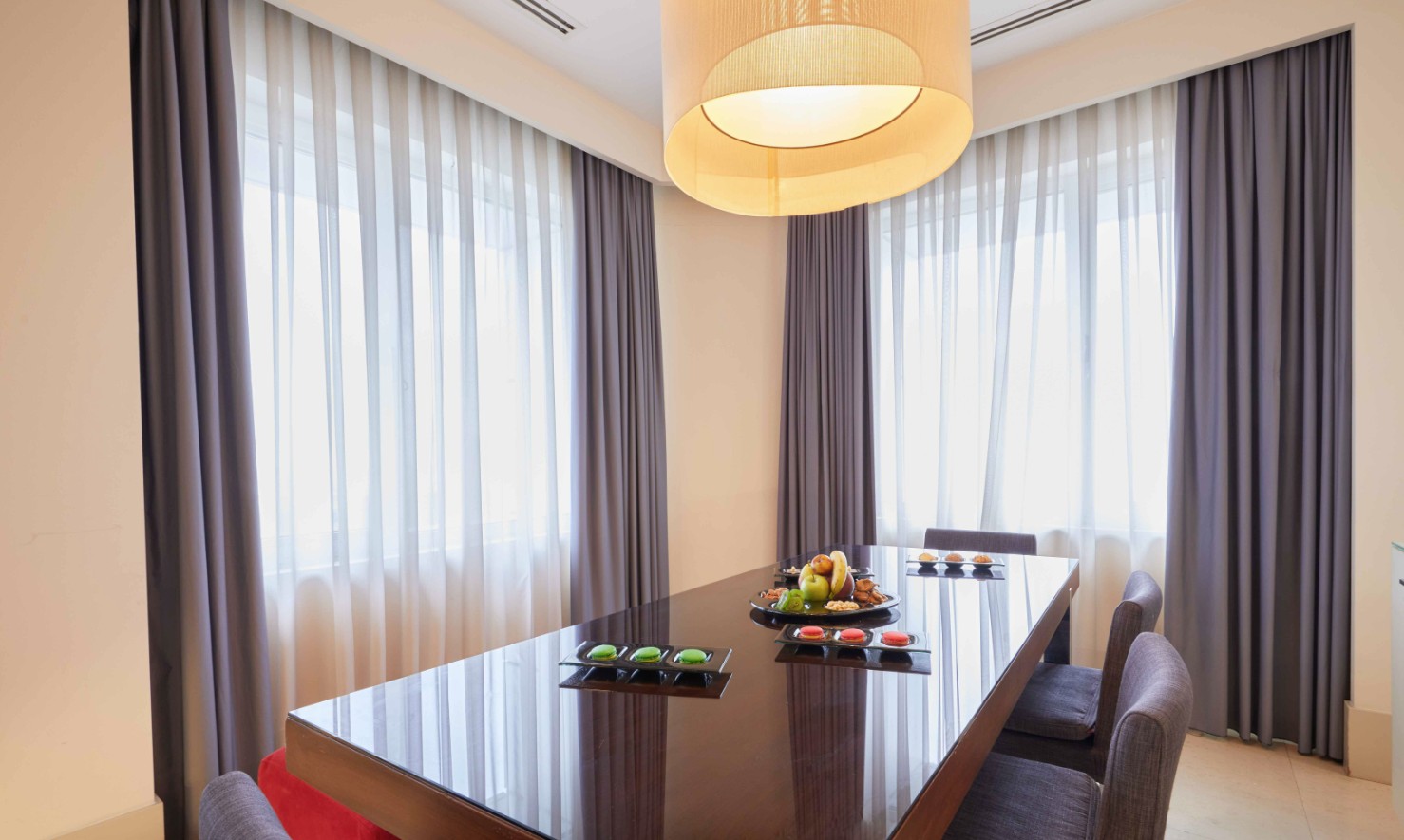 عکس هتل ددمان (Dedeman)