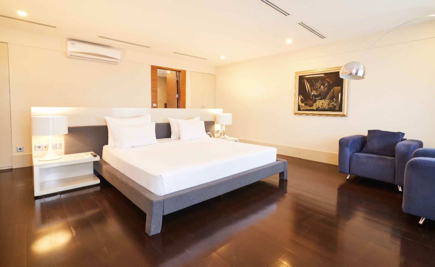 عکس هتل ددمان (Dedeman)