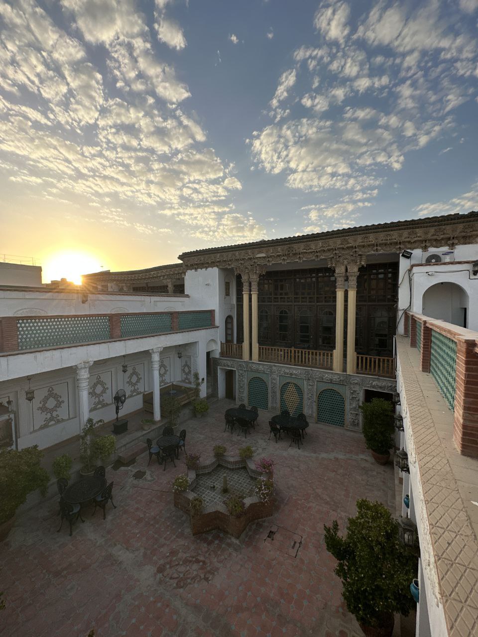 عکس هتل عمارت سهروردی