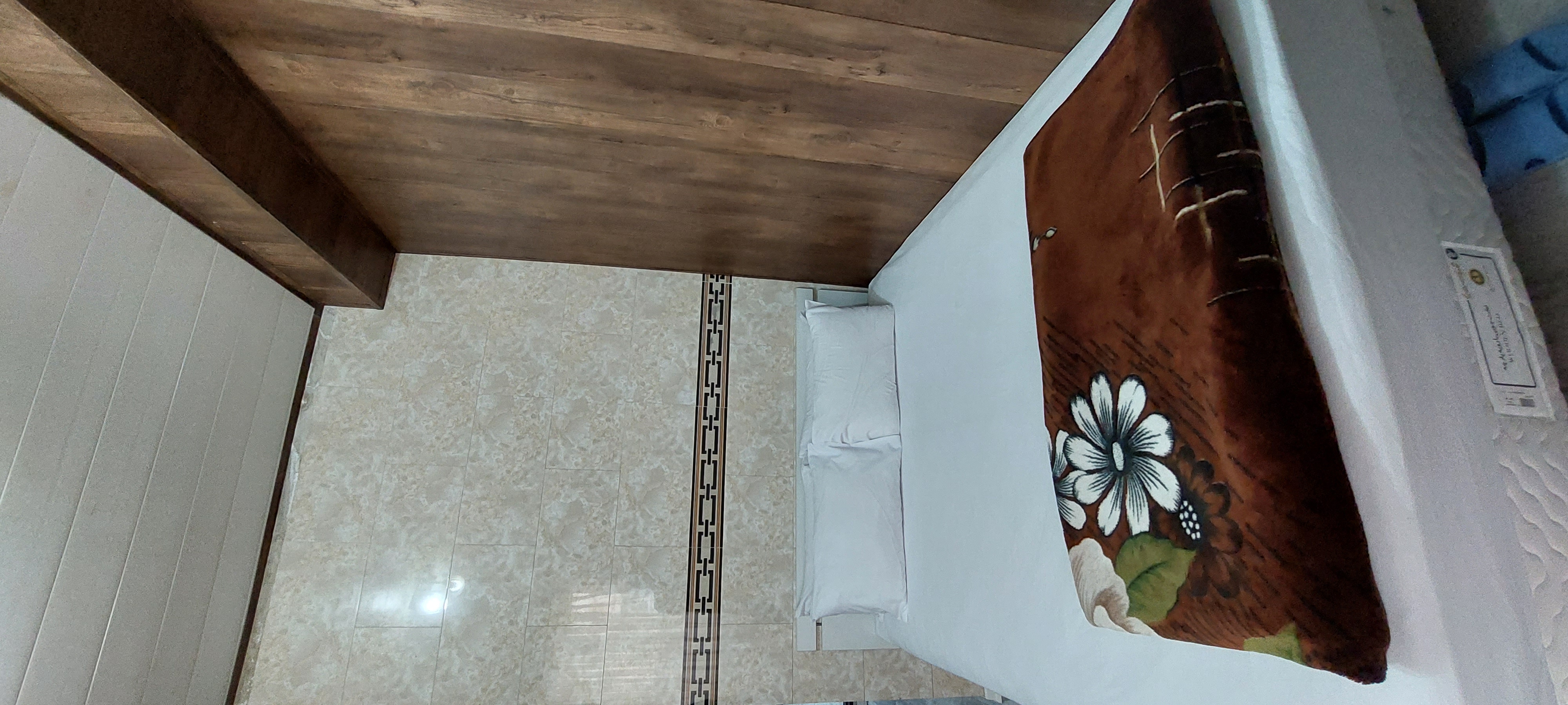 عکس هتل خرم