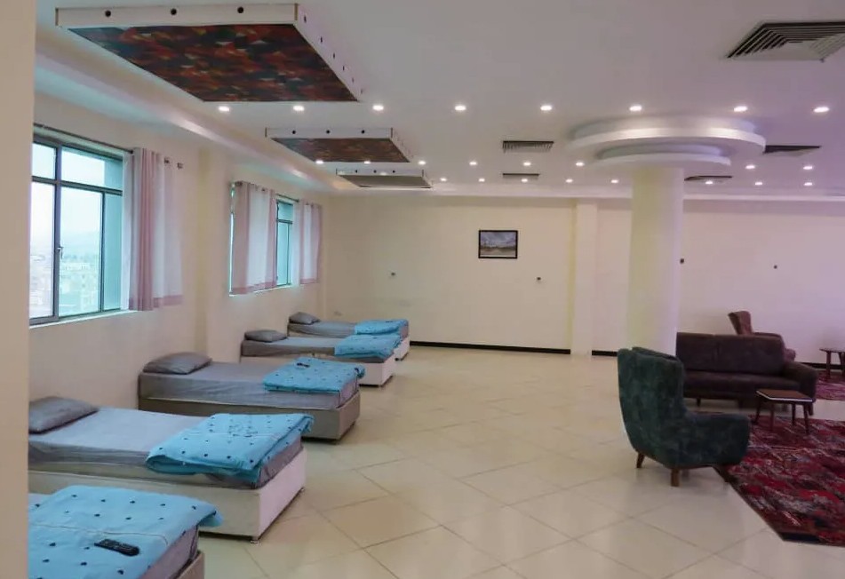 عکس هتل آبان