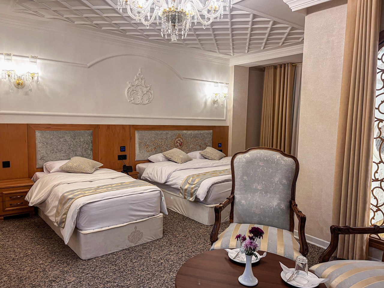 عکس هتل حبیب خان