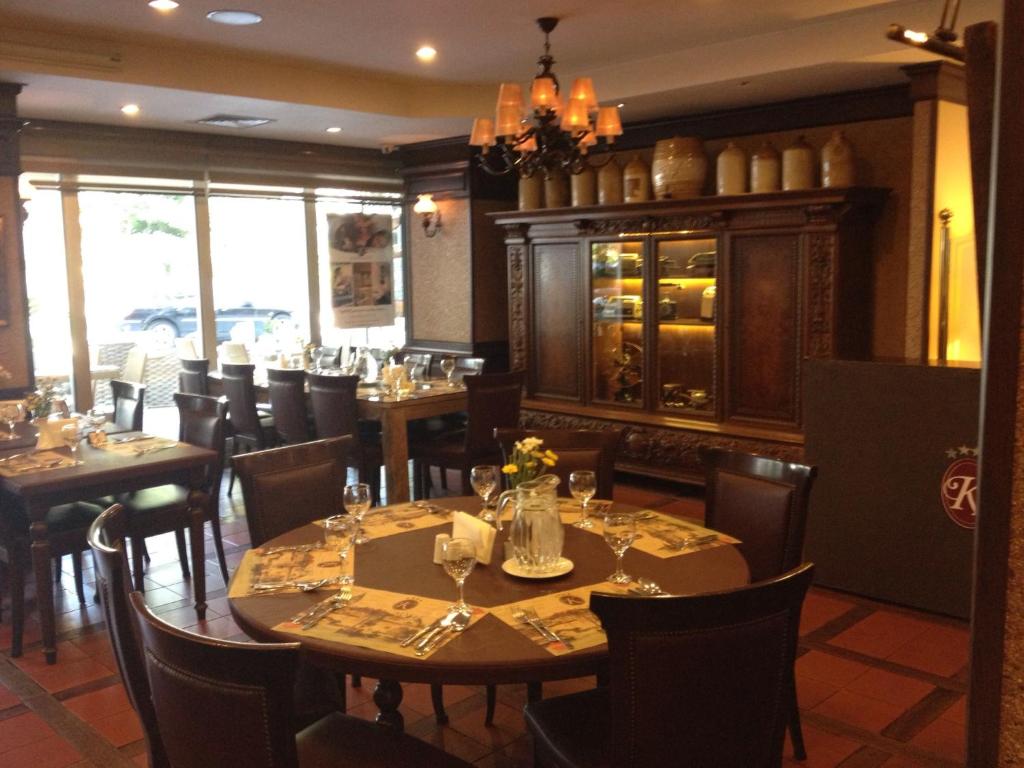 عکس هتل کاراجا (Karaca)