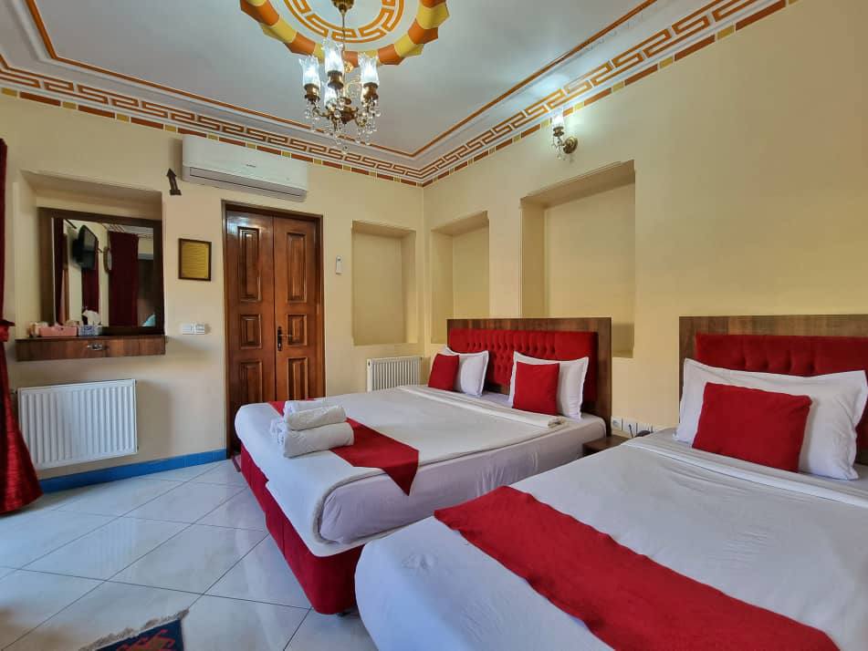 عکس هتل پنج دری