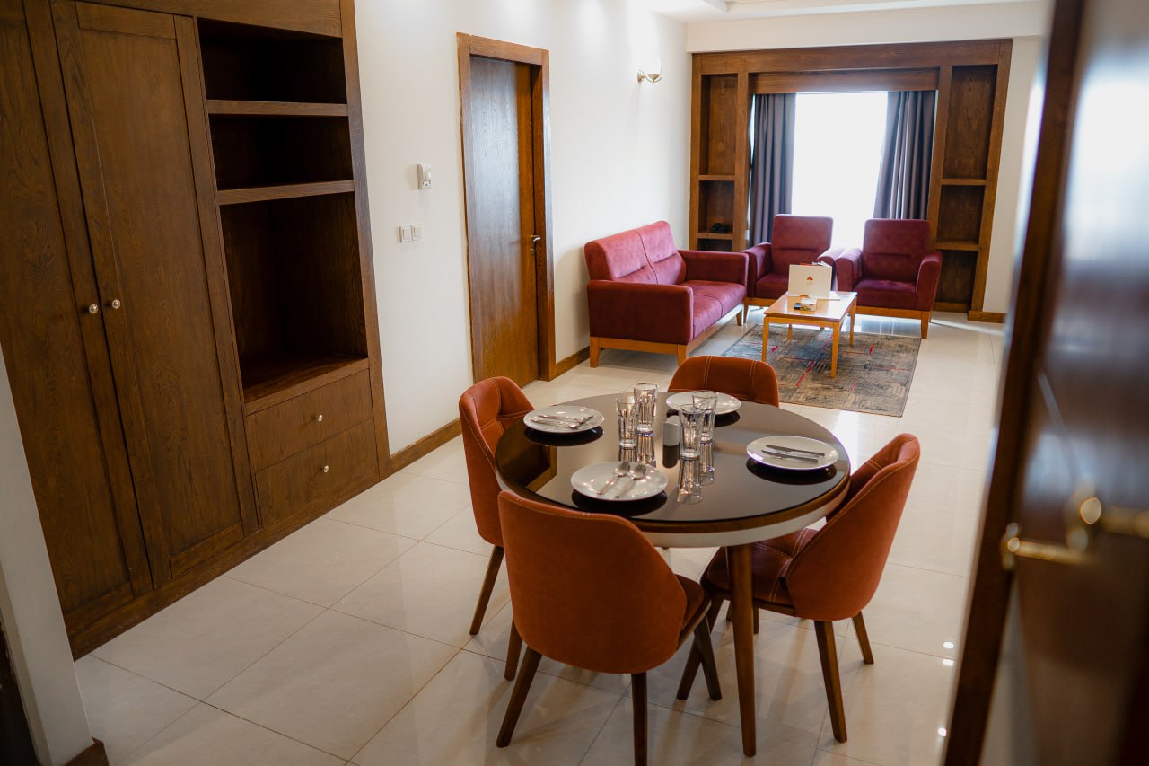 عکس هتل سپهر آراد