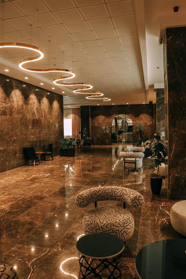 تصویر هتل ماوی