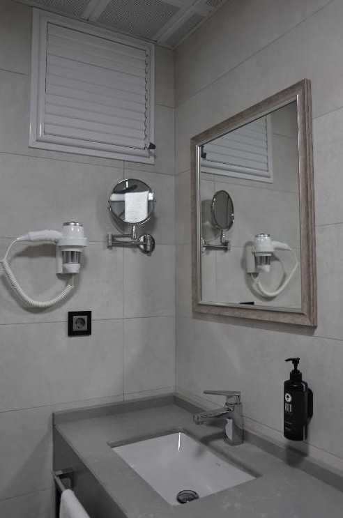 عکس هتل کاراکوچ