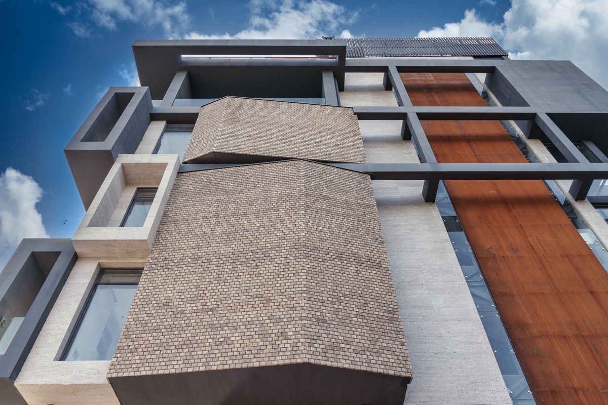 عکس هتل رونیاس