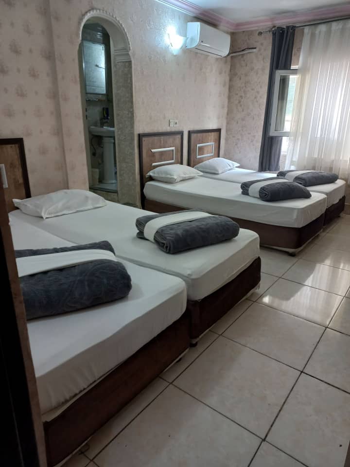 عکس هتل میلاد