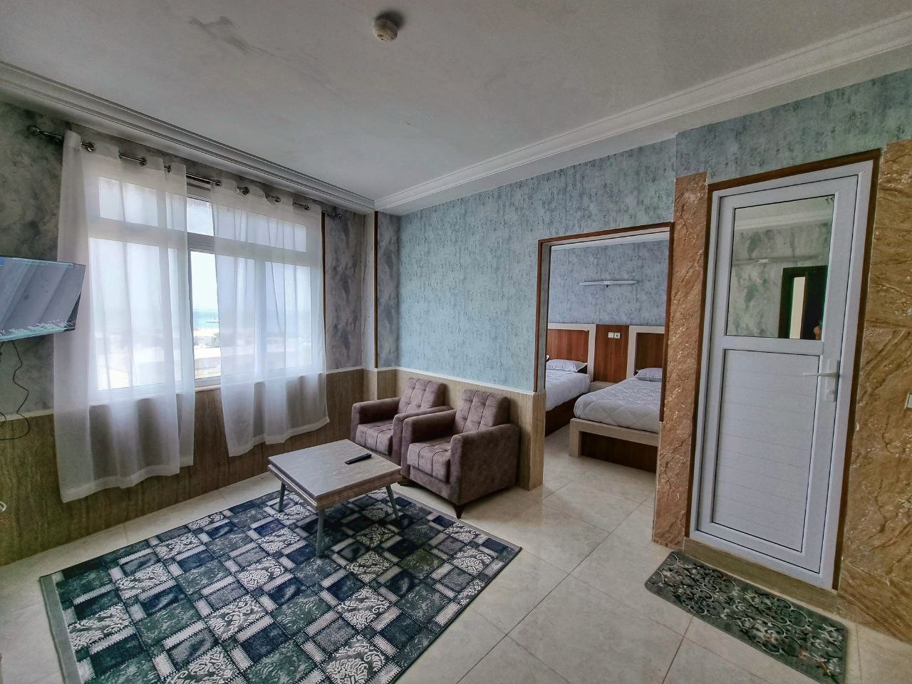 عکس هتل دنیز