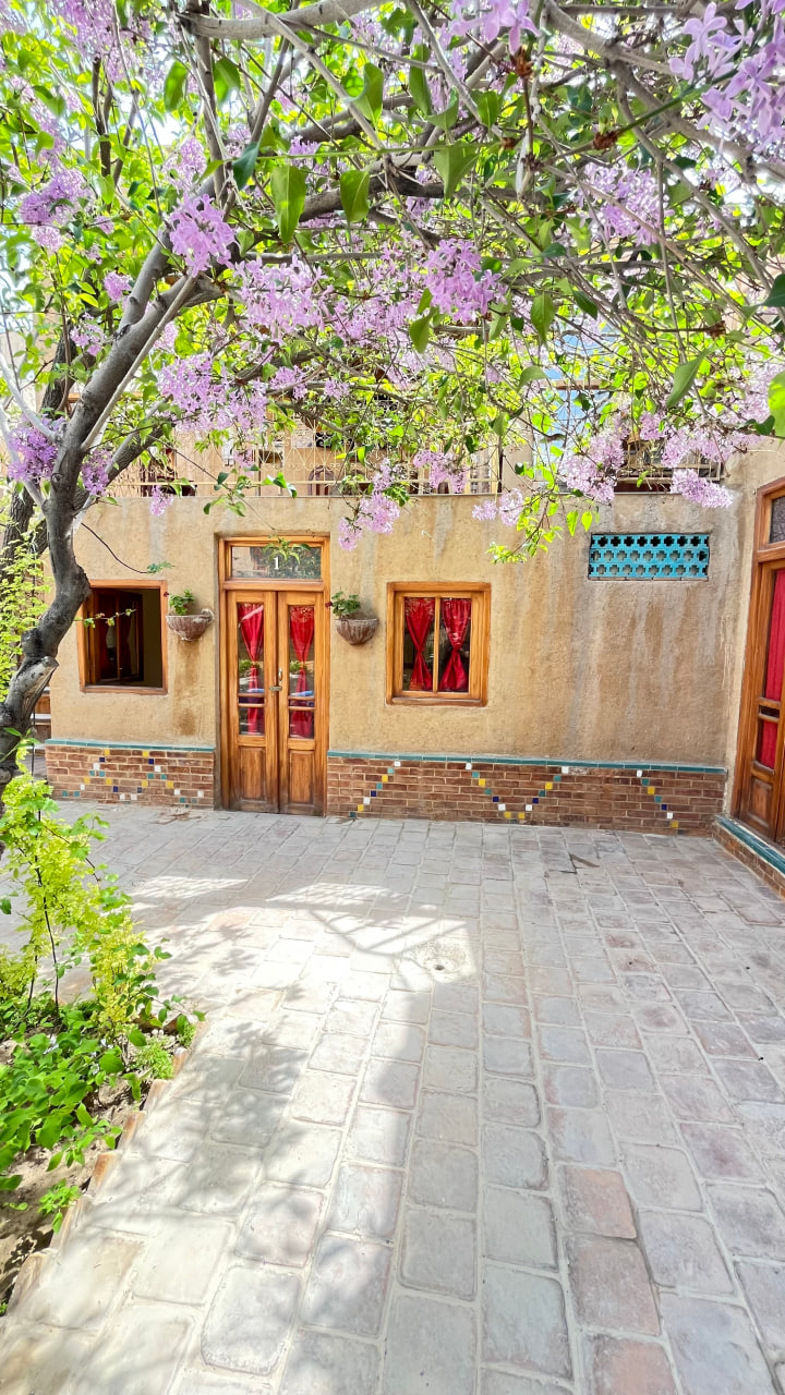 عکس هتل بازار