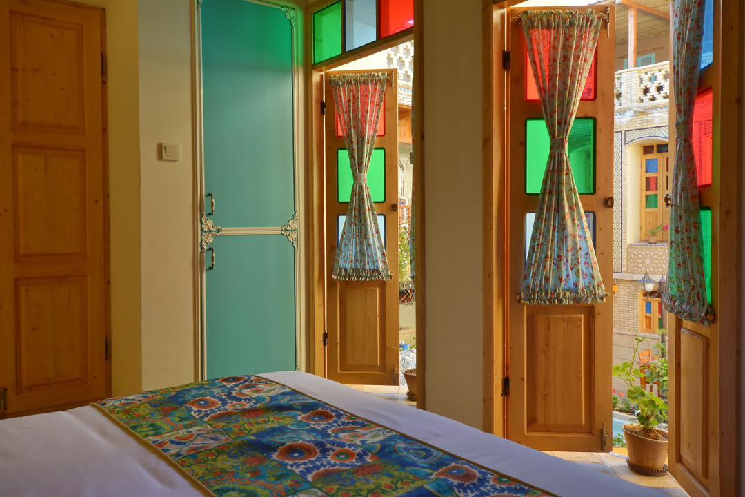 عکس هتل سرای همایونی