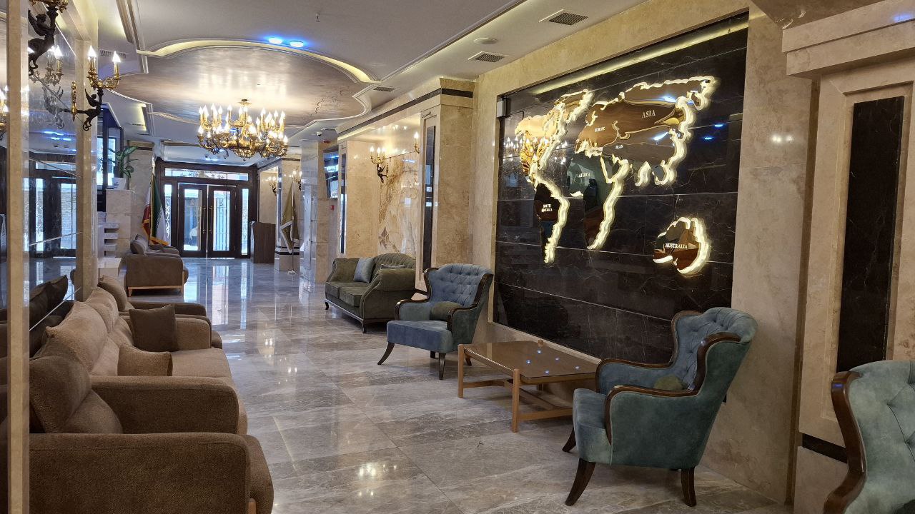 عکس هتل مهر آلاء