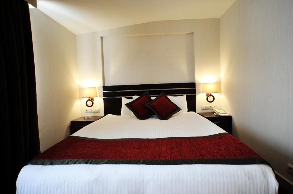 عکس هتل نیزا پارک (Niza Park)