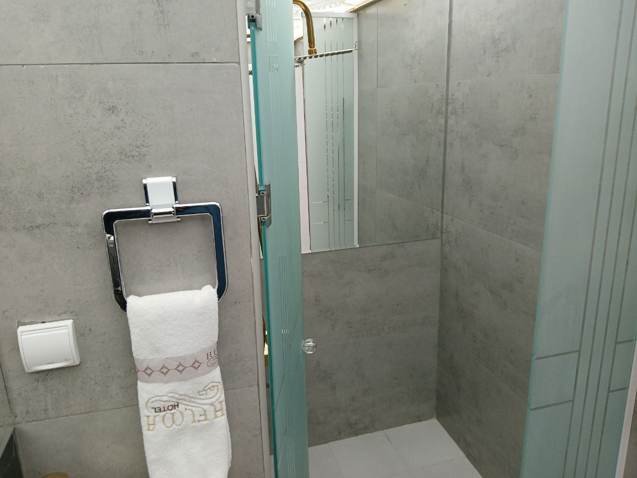 عکس هتل خانه حلما