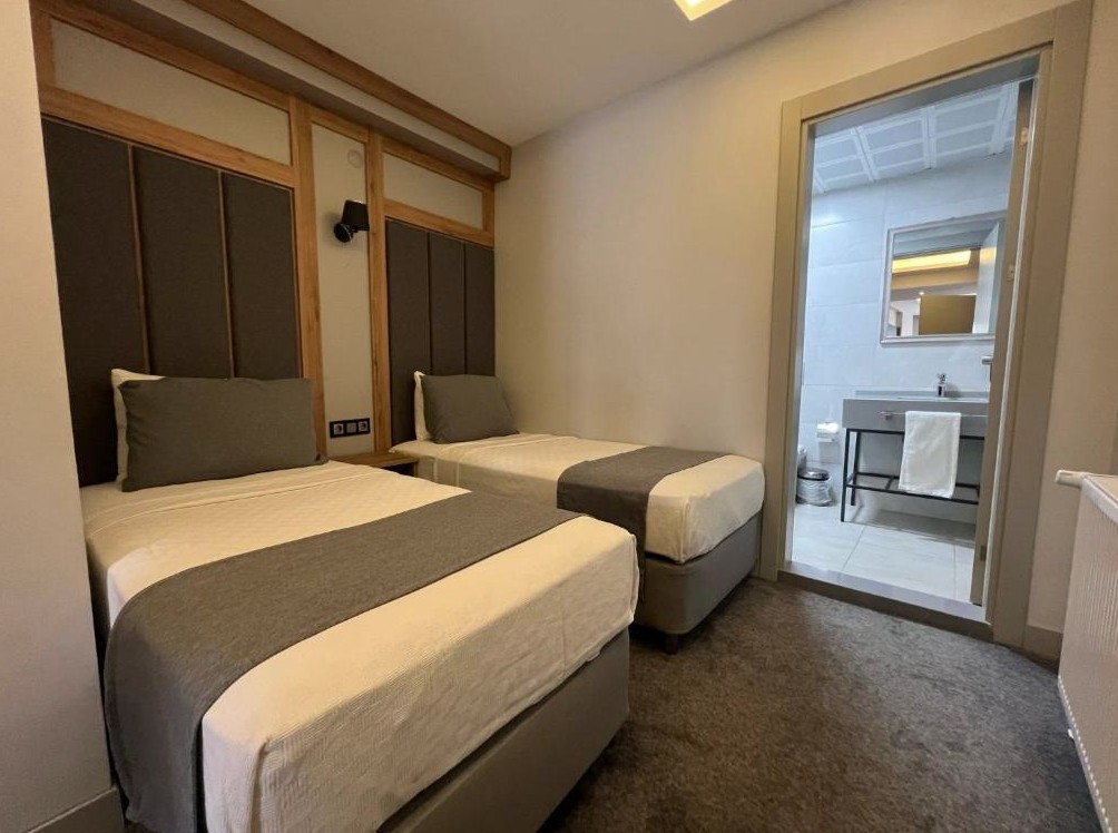 عکس هتل کاراکوچ