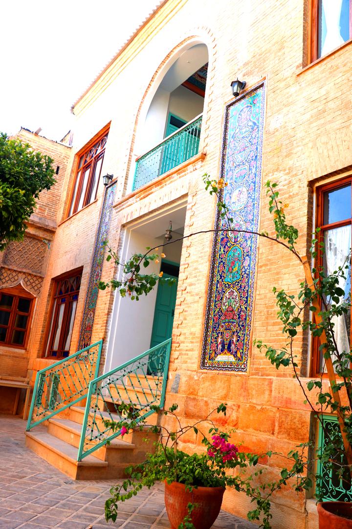 عکس هتل دیوان سالار