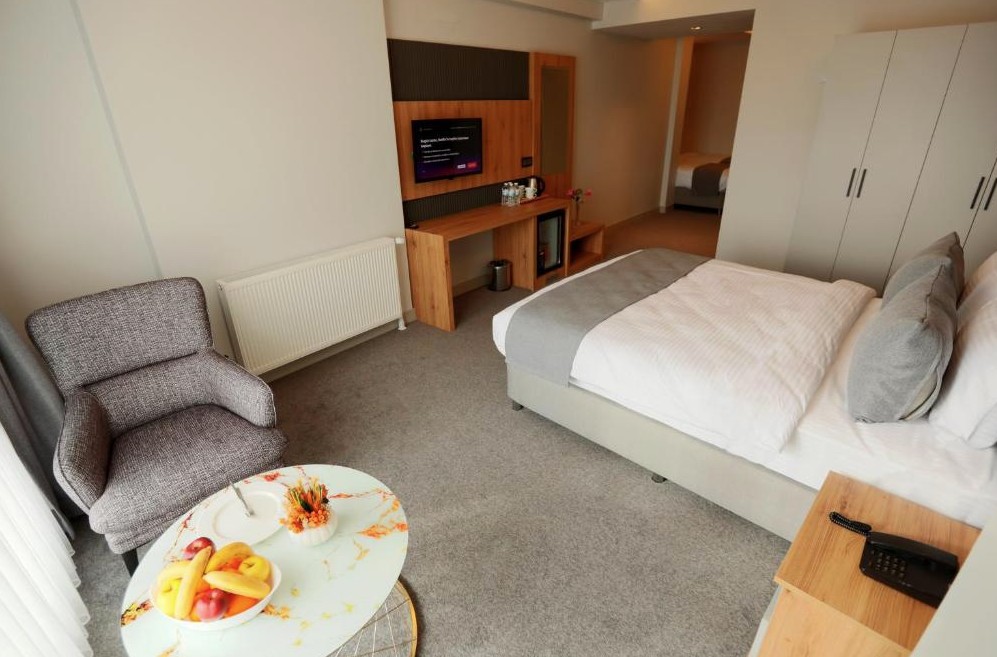 عکس هتل کاراکوچ