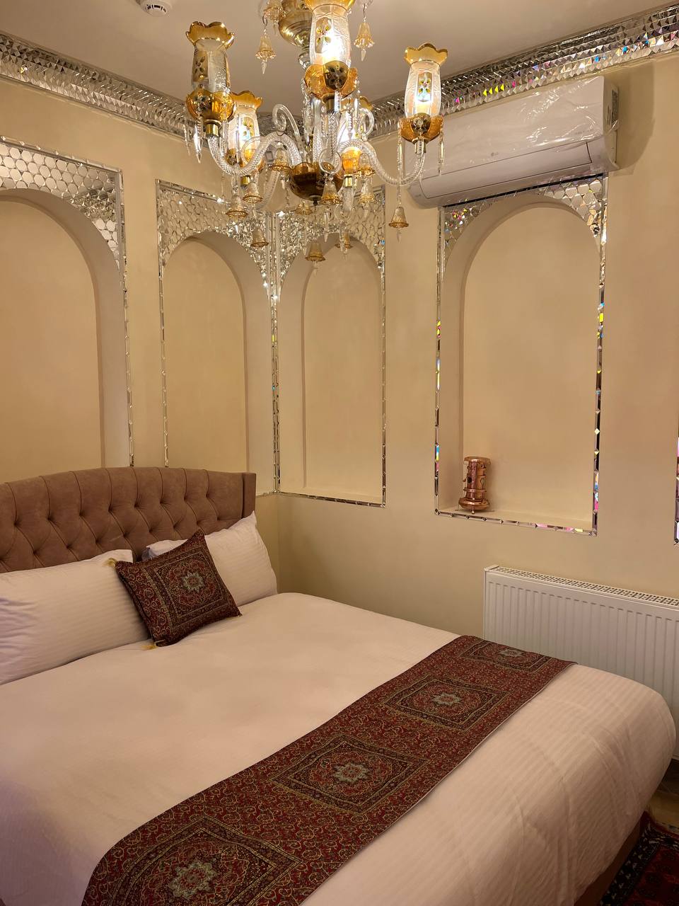 عکس هتل خاتم