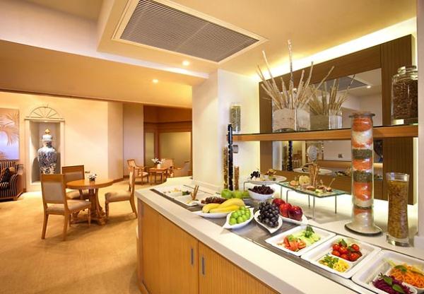 عکس هتل رنسانس پولات استانبول (Renaissance Polat Istanbul)