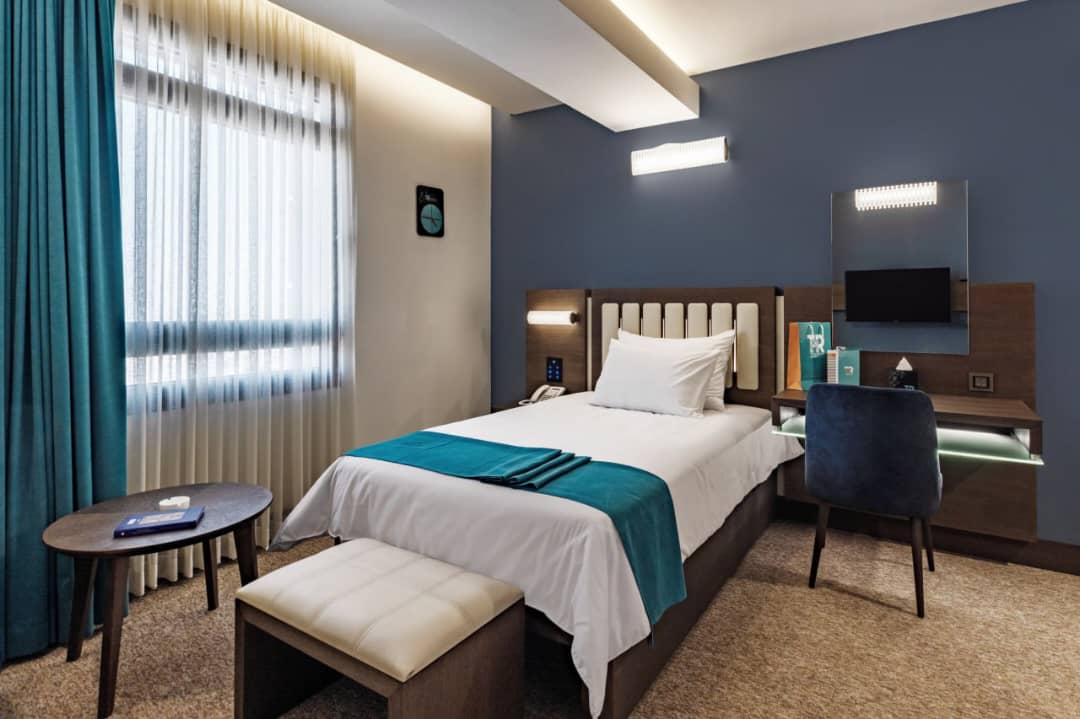 عکس هتل تهران رویال