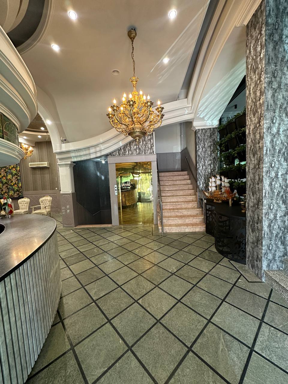 عکس هتل پاسارگاد