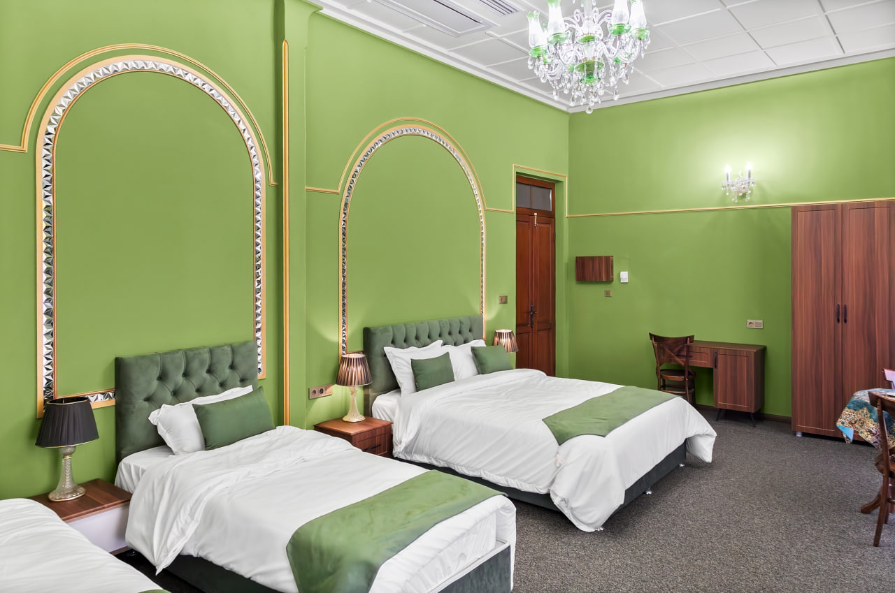 عکس هتل عمارت ملوکانه