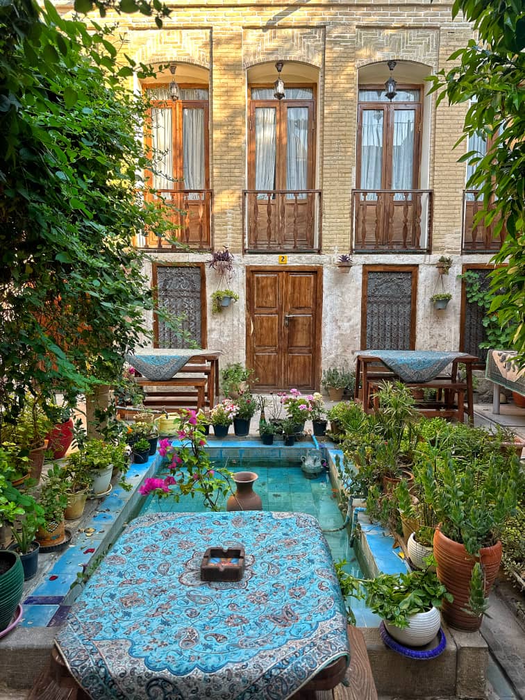 عکس هتل آنا