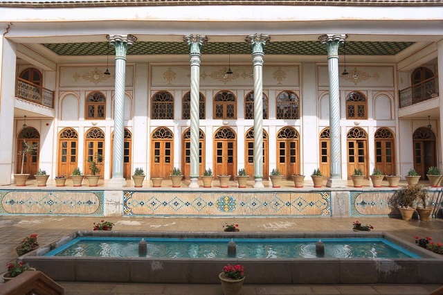 عکس هتل خانه  کشیش