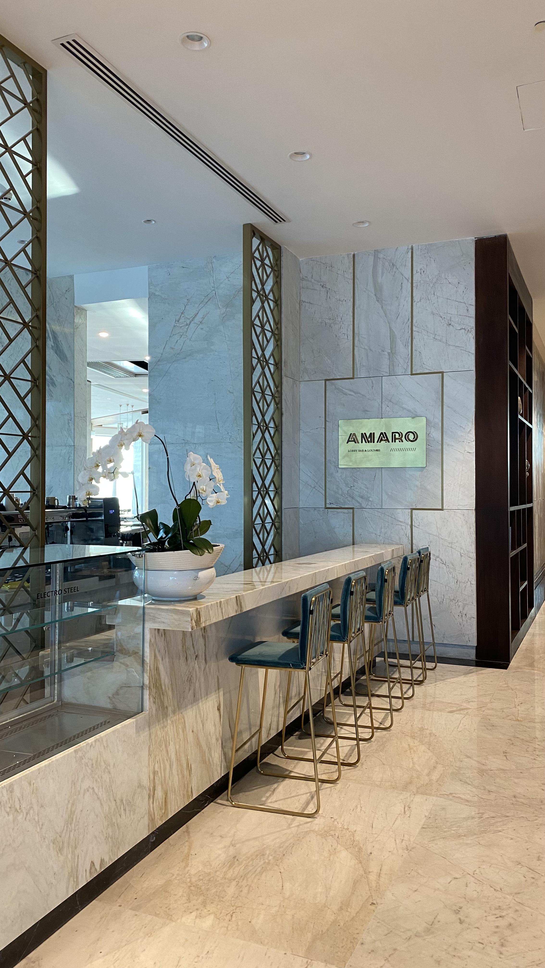 عکس هتل آریا