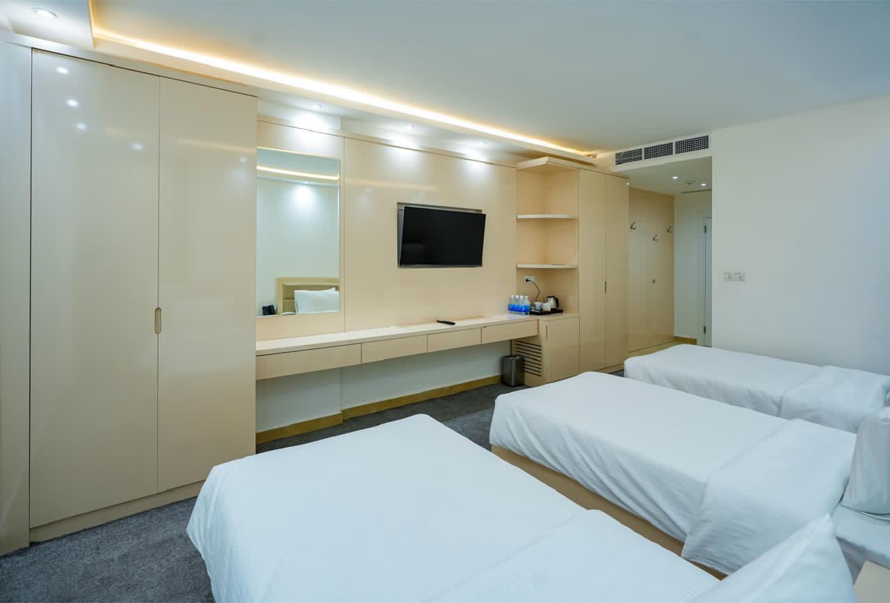 عکس هتل طیبه