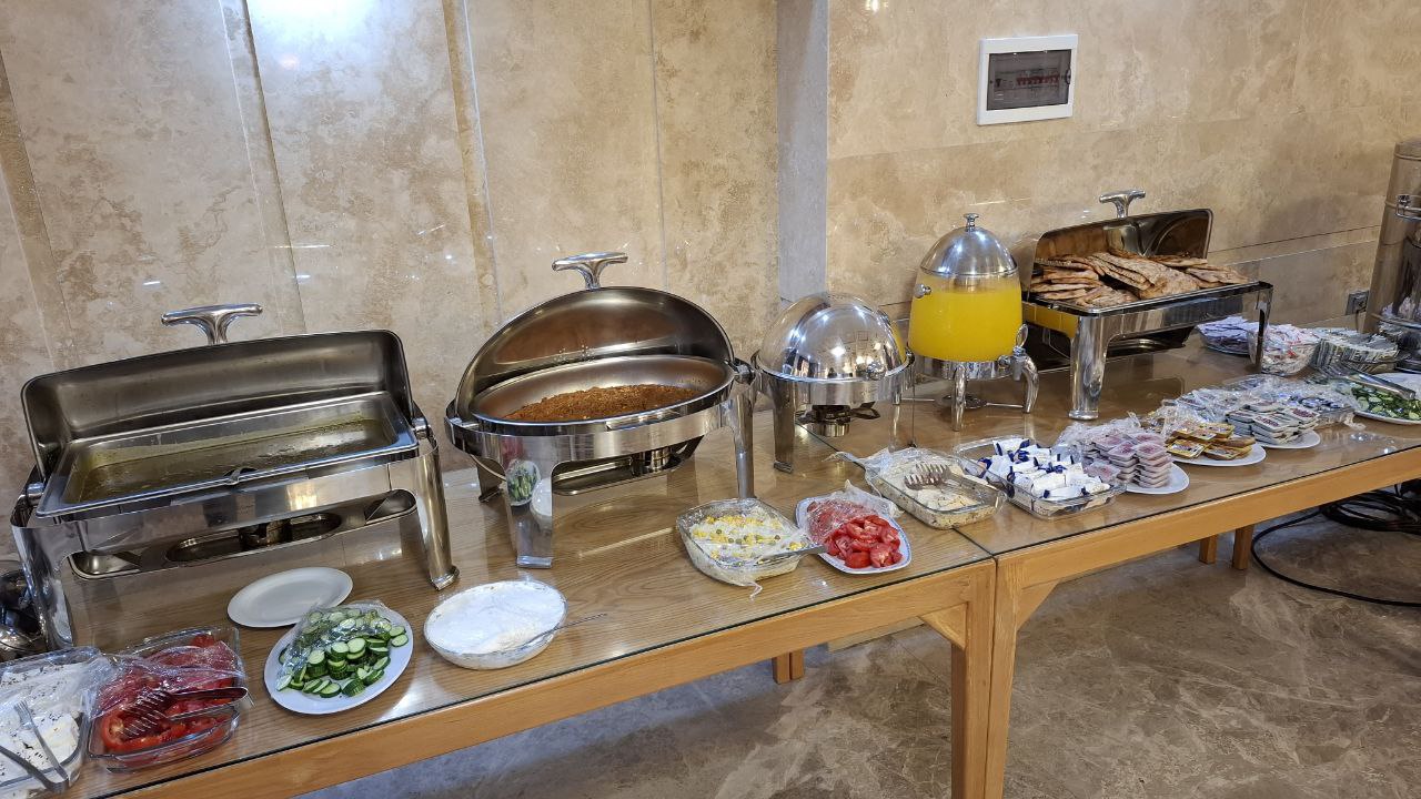 عکس هتل مهر آلاء