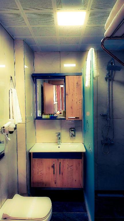 عکس هتل روا ورلد (Rua World)