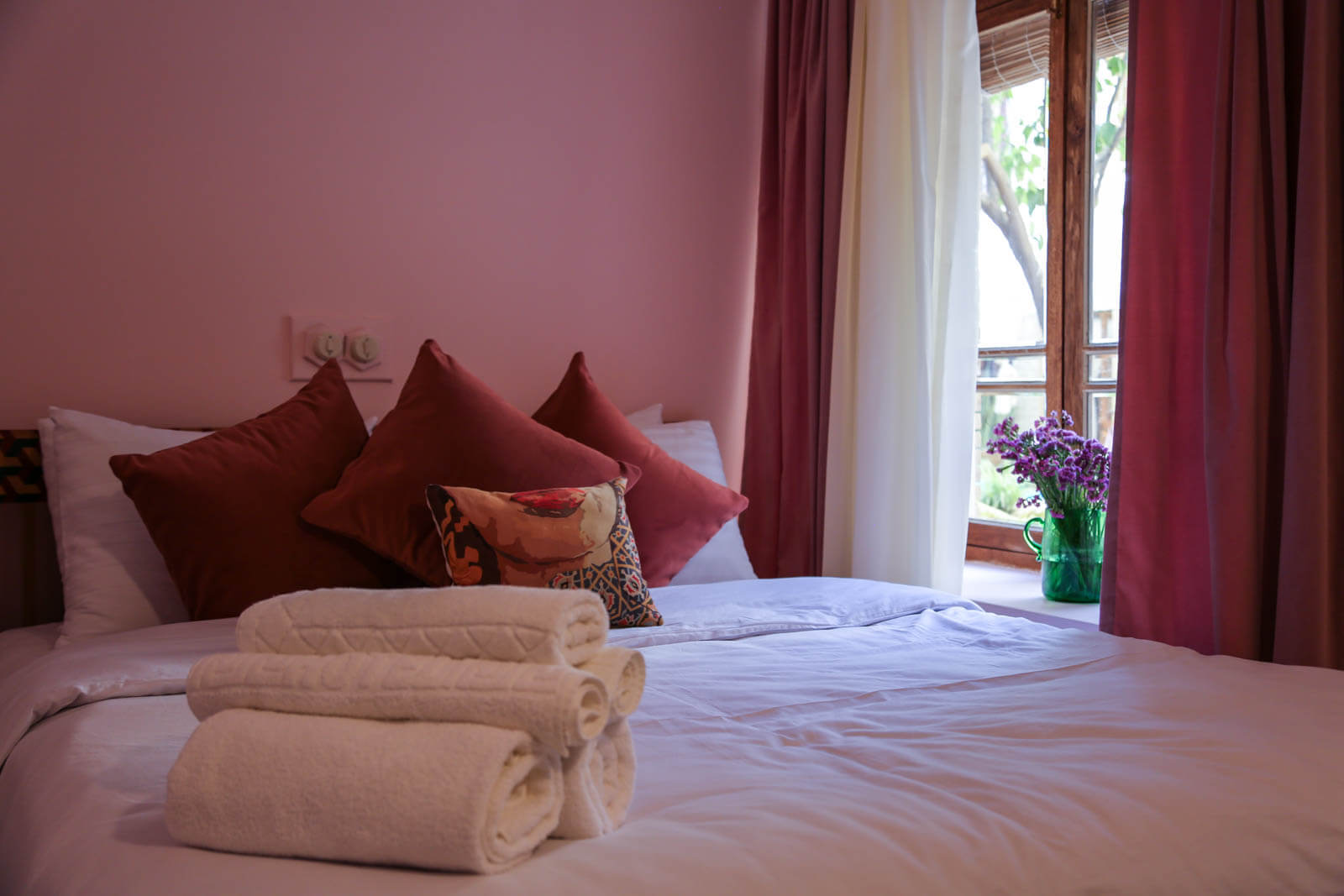 عکس هتل درب شازده