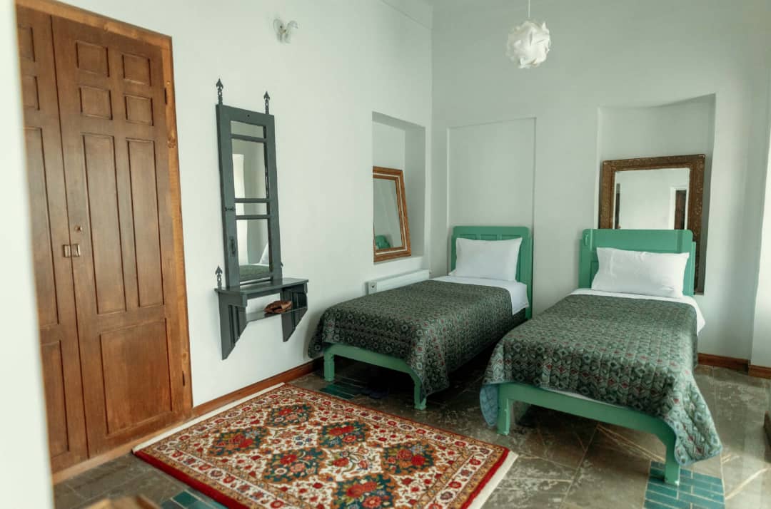 عکس هتل منزل یزدان