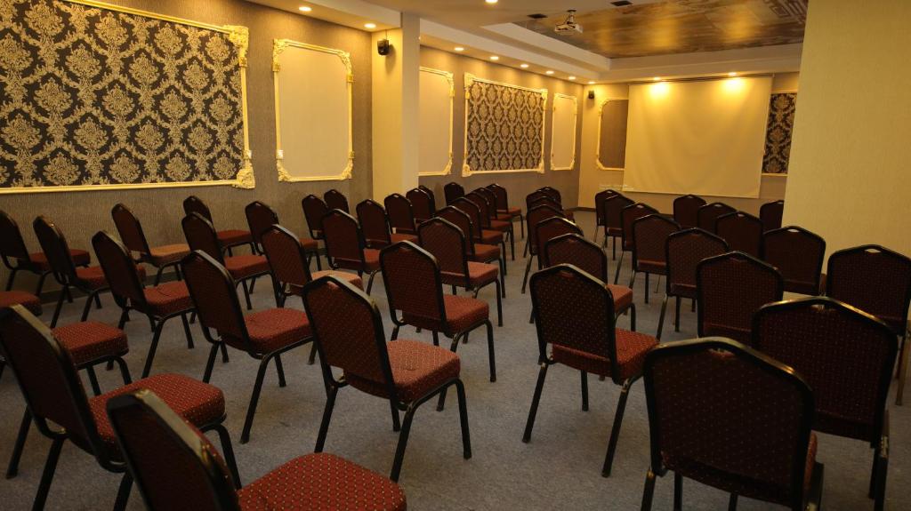 عکس هتل ریفرم (Reform)